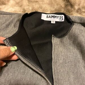 Sammy B Oversized Pull Over Cropped Sweater